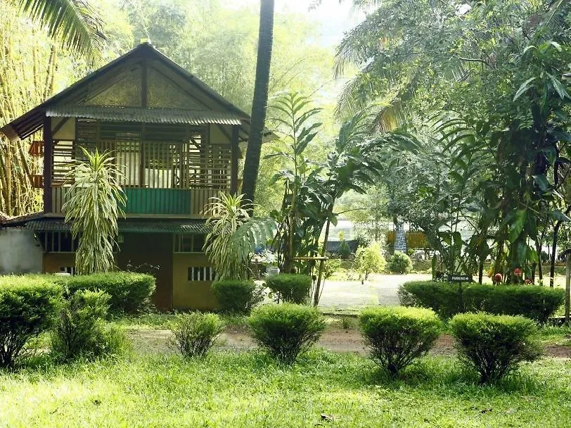 Soma Birds Lagoon Hotel Kotamangalam Resort