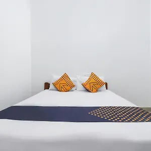 Hotel Spot On Rohini Kadampuzha